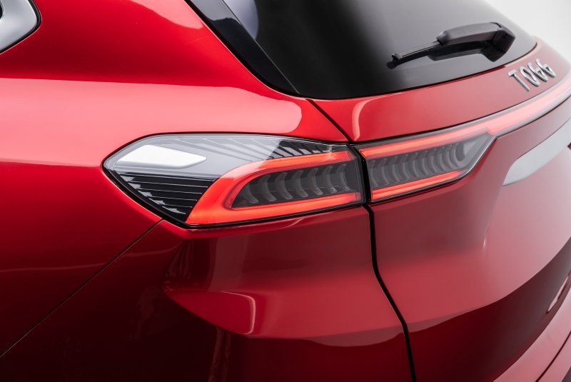 Yerli otomobil tanıtıldı