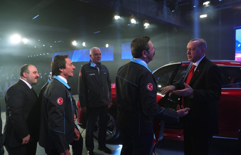 Yerli otomobil tanıtıldı