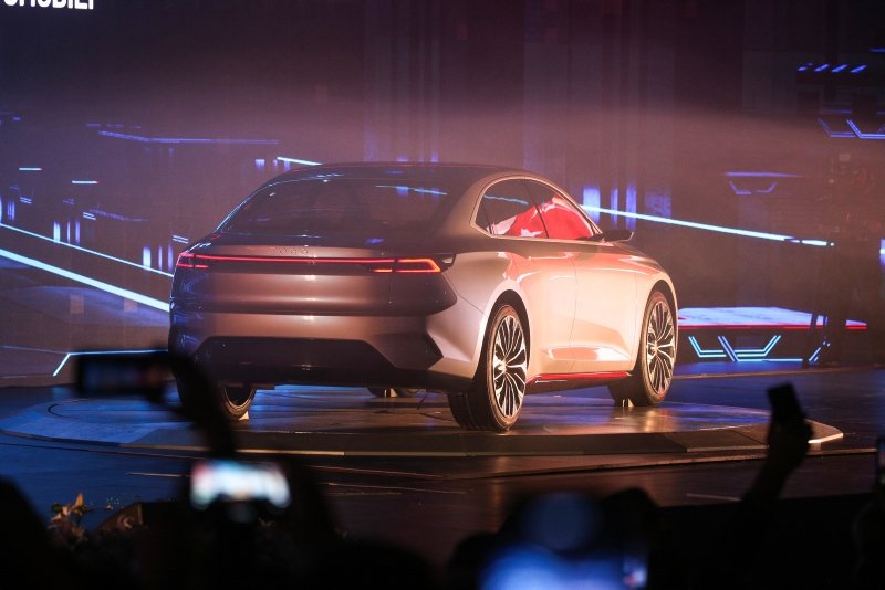 Yerli otomobil tanıtıldı