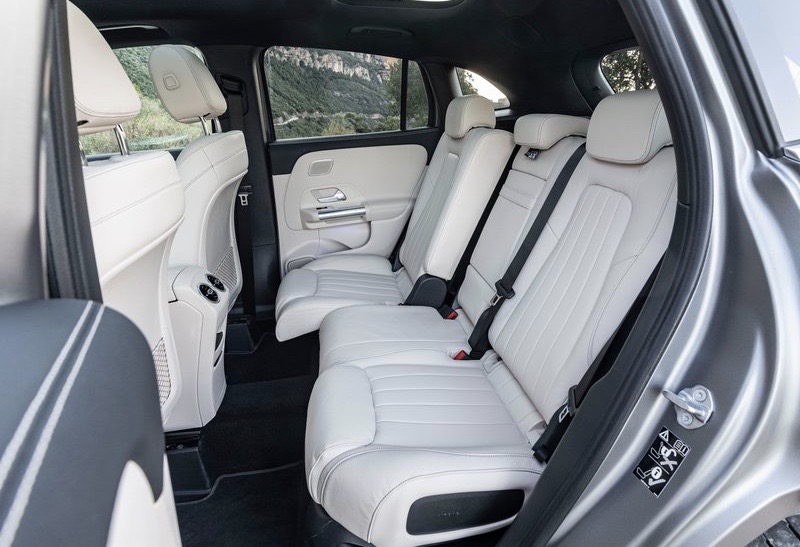 Yeni Mercedes-Benz GLA