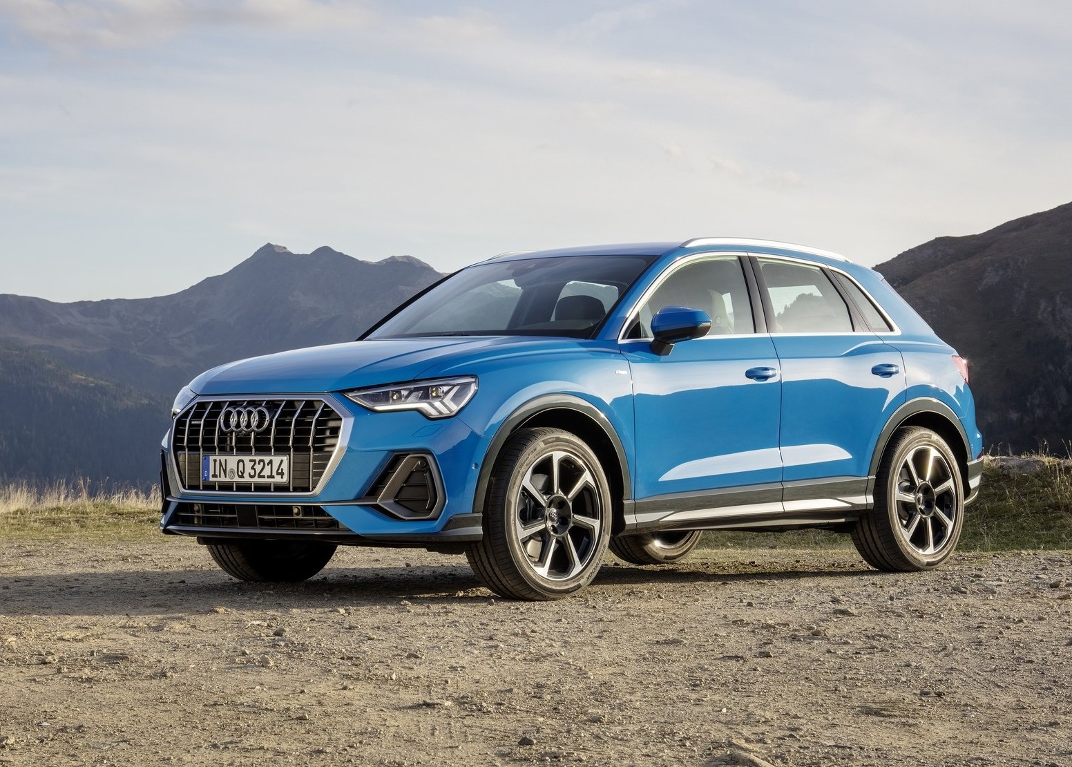 Yeni Audi Q3 Türkiye'de