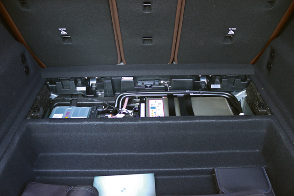 BMW 2 Active Tourer bataryalar