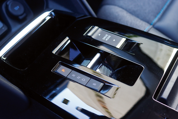 Citroen e-C4 Shine Bold Brake-Fren modu