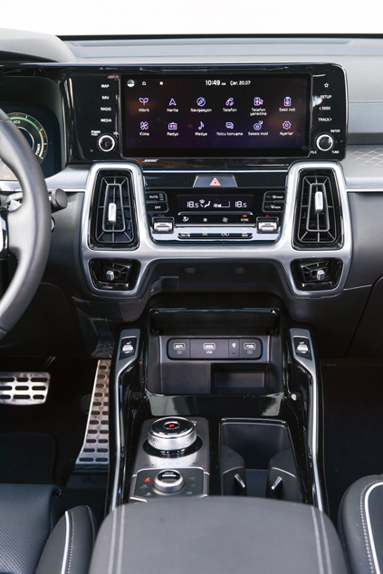 Kia Sorento multimedya ekranı