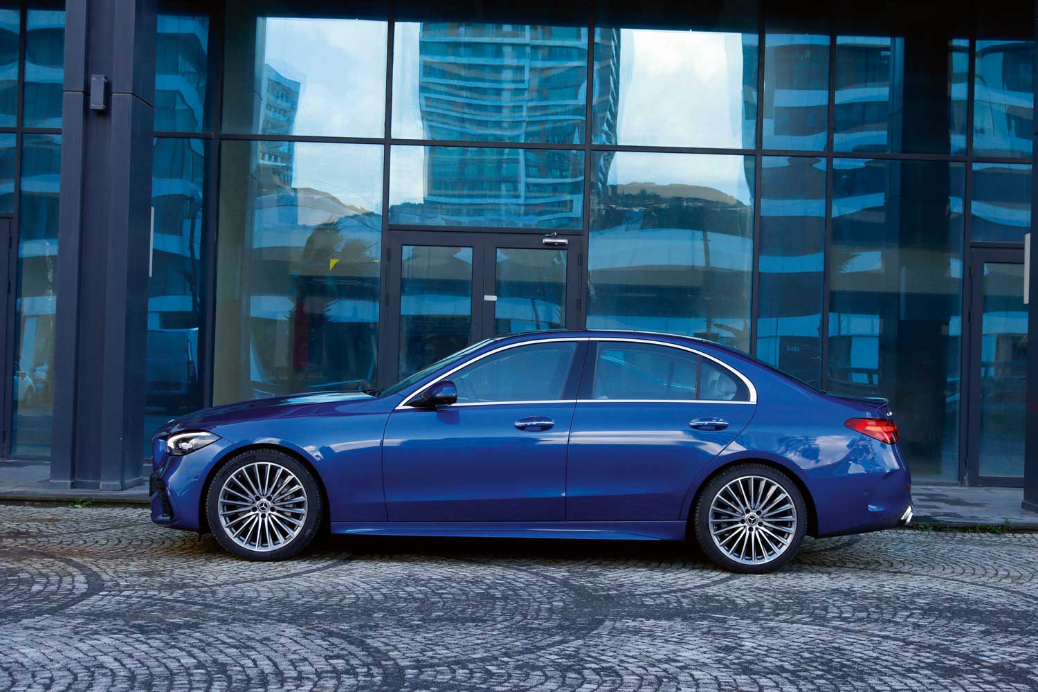 Yeni Mercedes-Benz C