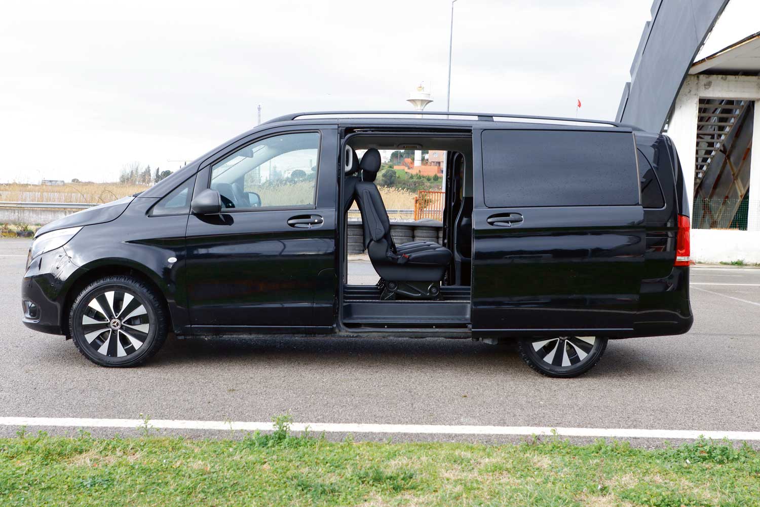 Mercedes-Benz V sürgülü kapı