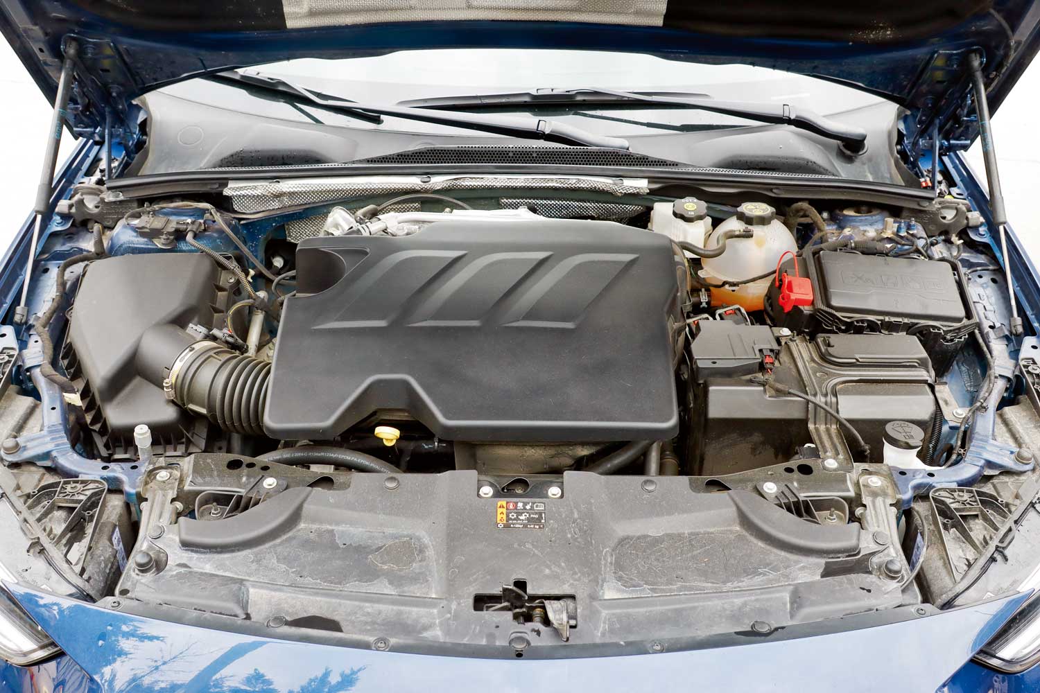 Opel Insignia turbo dizel motor