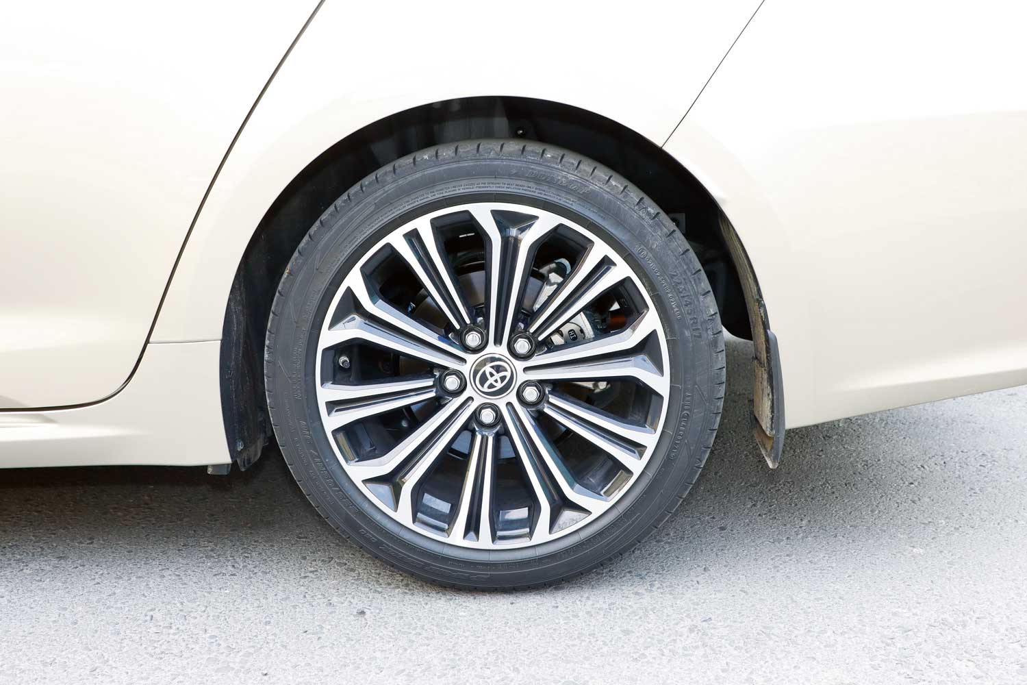 Toyota Corolla Sedan