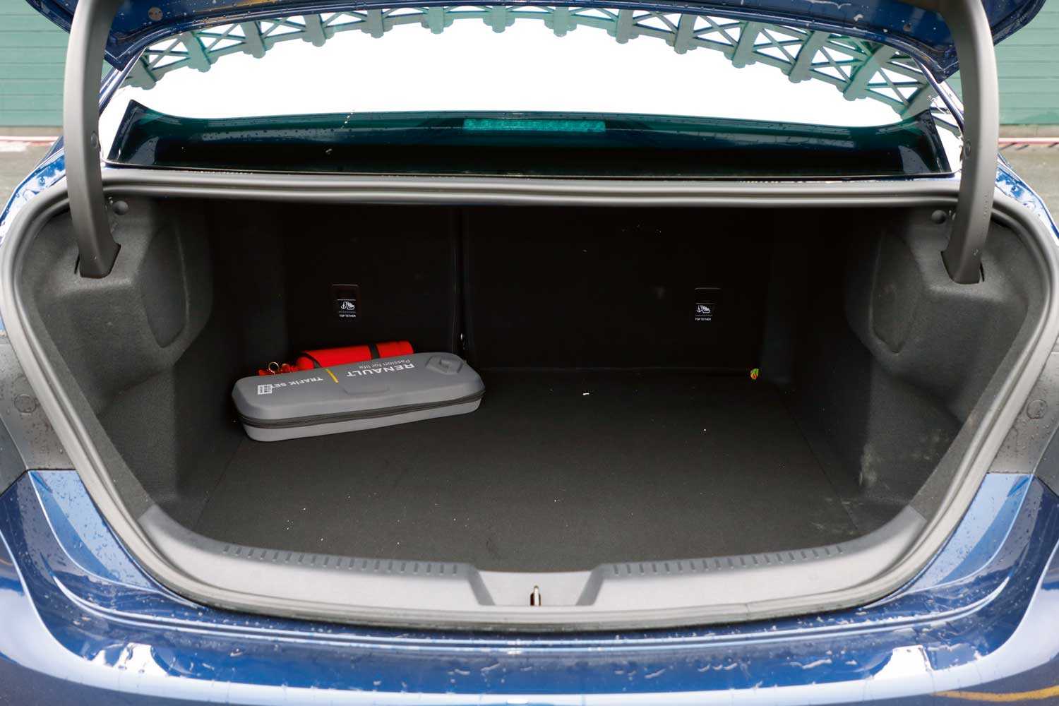 Renault Megane Sedan