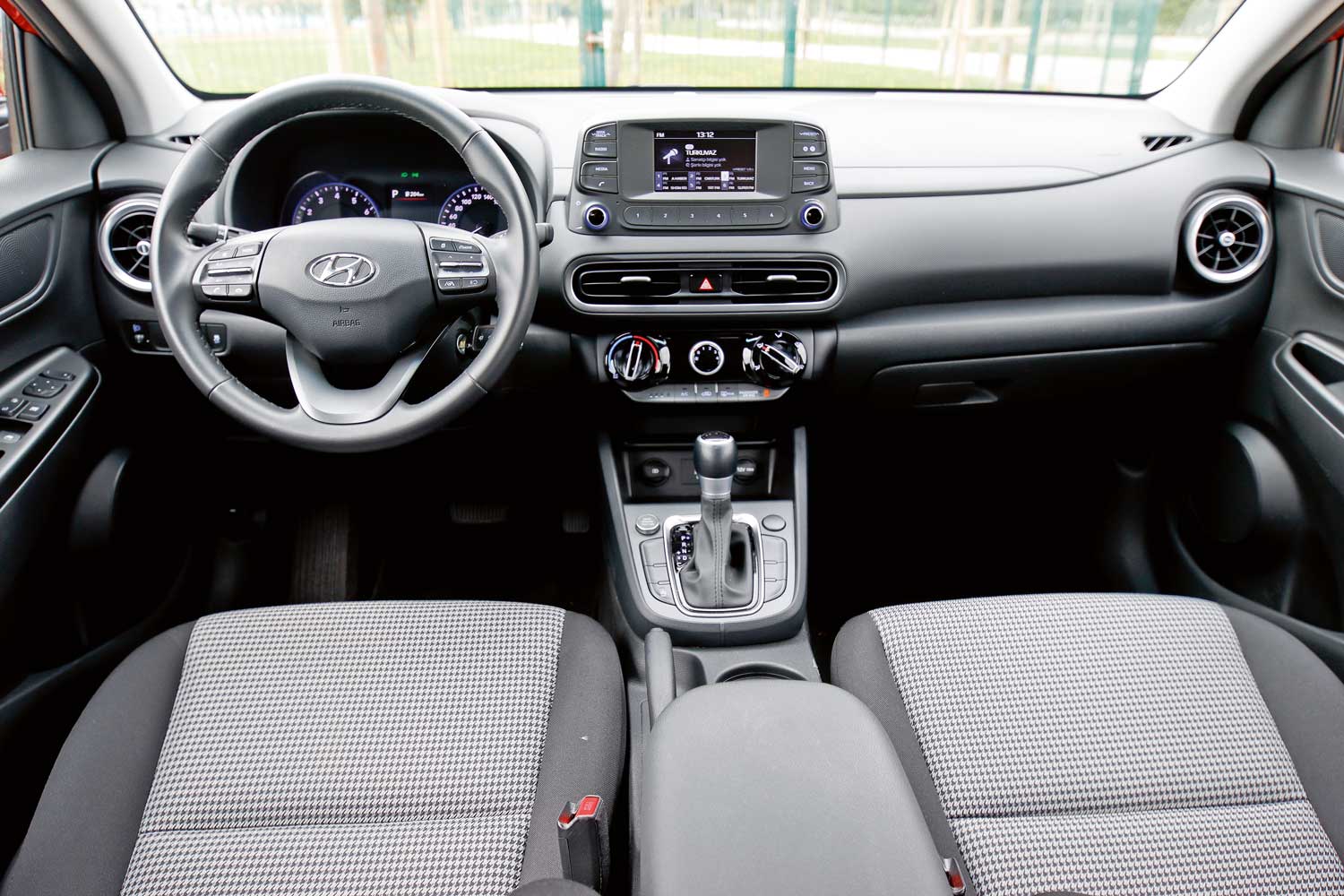 Hyundai Kona direksiyon konforu