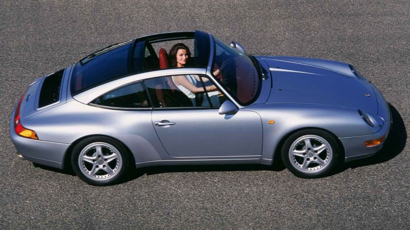 993 kasa Porsche 911'in 911 Targa seçeneği