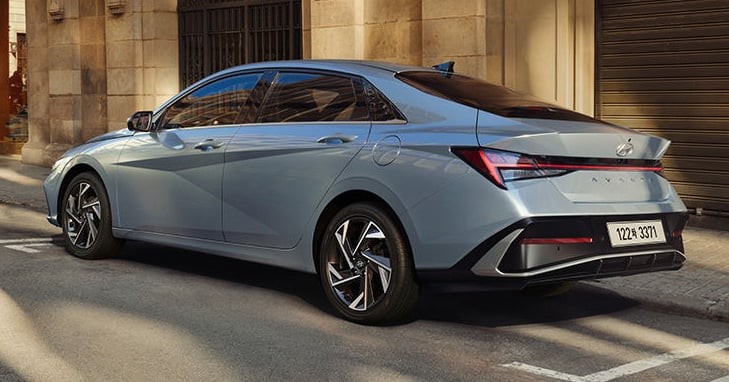 Hyundai Elantra 2023