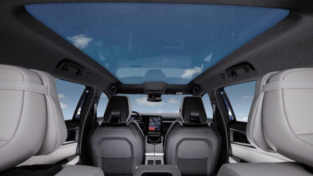 Renault Espace'ta açılabilir cam tavan