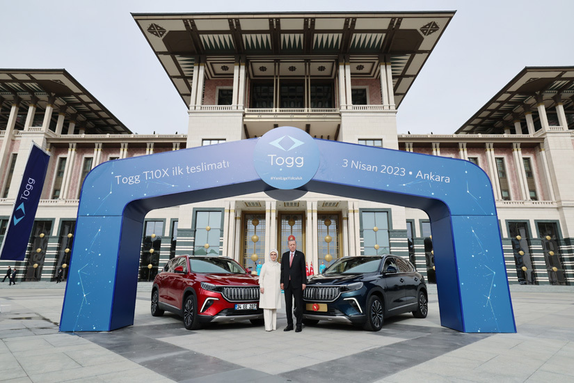 İlk Togg teslimatı Cumhurbaşkanı Erdoğan'a yapıldı