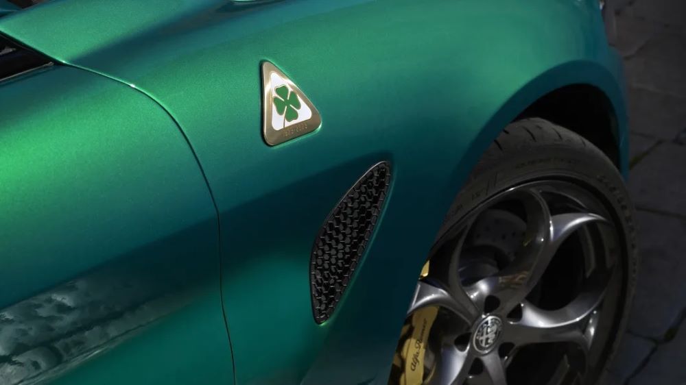 Alfa Romeo Quadrifoglio