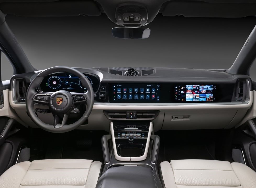 Tamamen yeni iç mekan