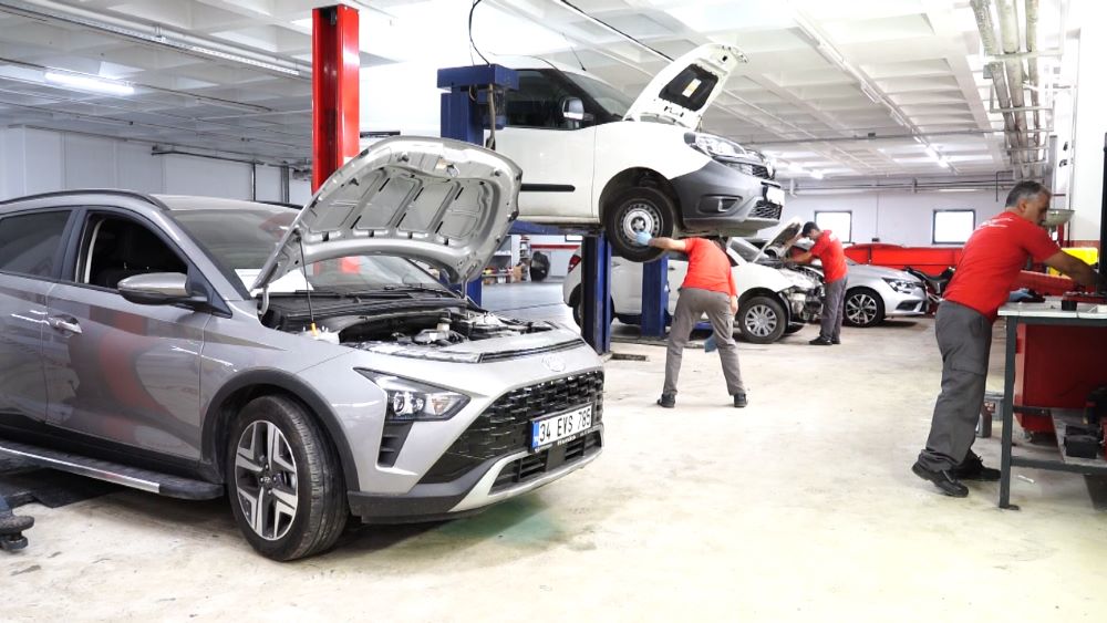 Yola çıkmadan önce aracınızın bakımını mutlaka yaptırın.