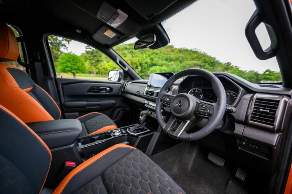 Yeni Mitsubishi L200