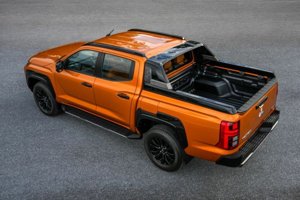 Yeni Mitsubishi L200