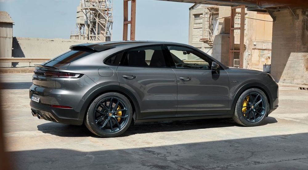 Porsche Cayenne Turbo E-Hybrid Coupe GT Paket