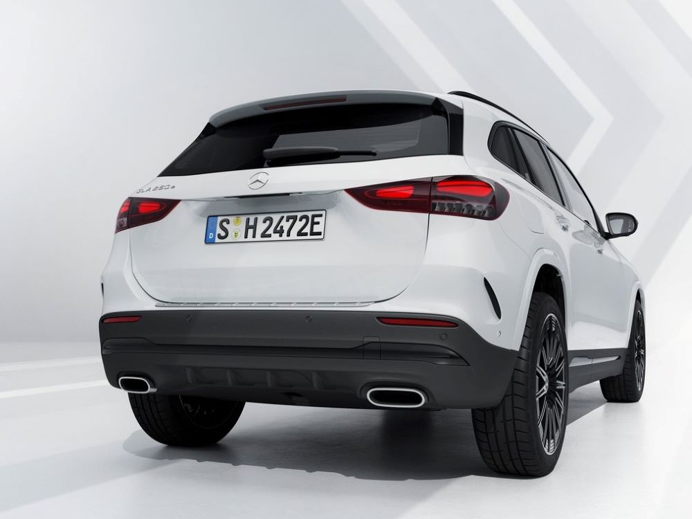 Mercedes-Benz GLA 200