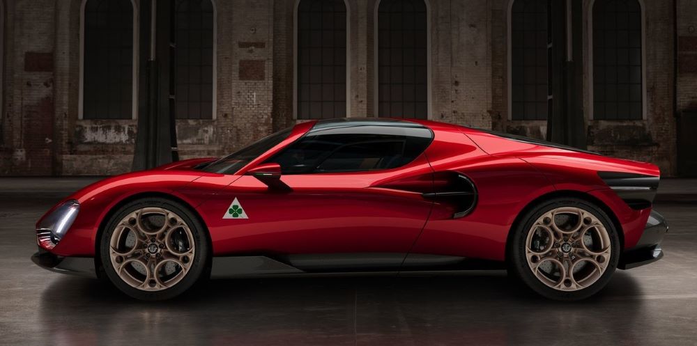 2024 Alfa Romeo 33 Stradale
