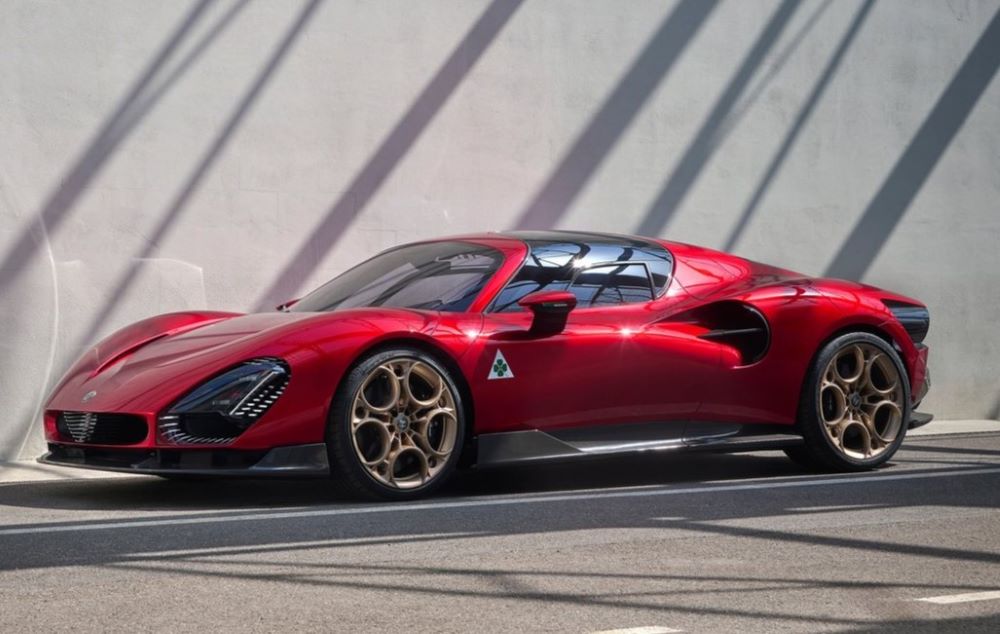 2024 Alfa Romeo 33 Stradale