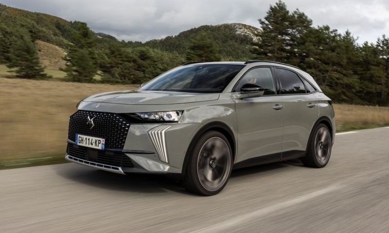 DS 7 Opera E-Tense 4x4 300