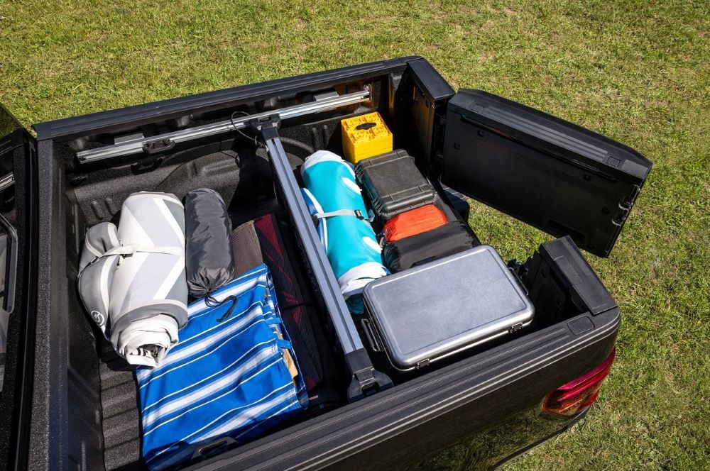 Ford F-150 Pro Access bagaj kapağı