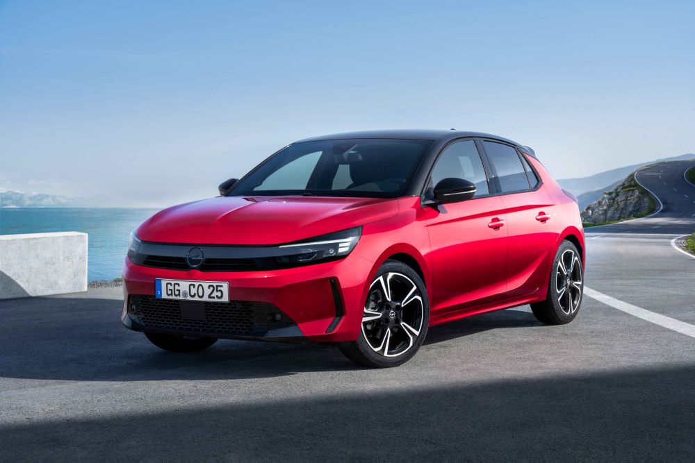 Makyajlı Opel Corsa