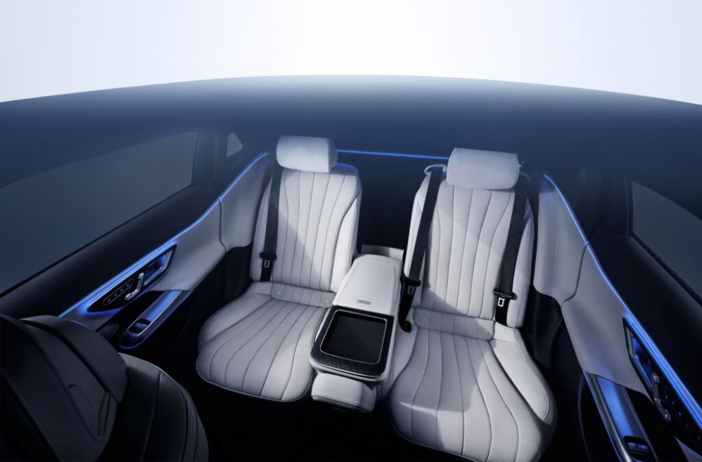 Mercedes-Benz E-Serisi Long