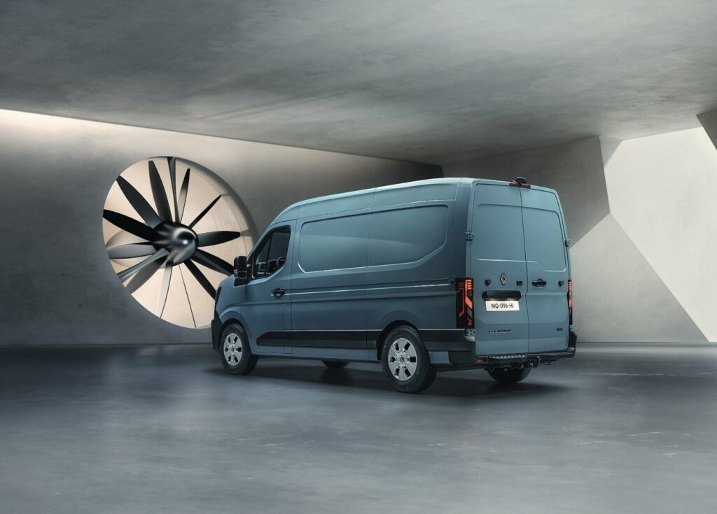 Yeni Renault Master