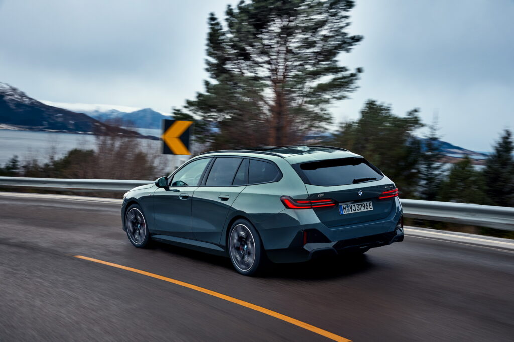 BMW i5 Touring