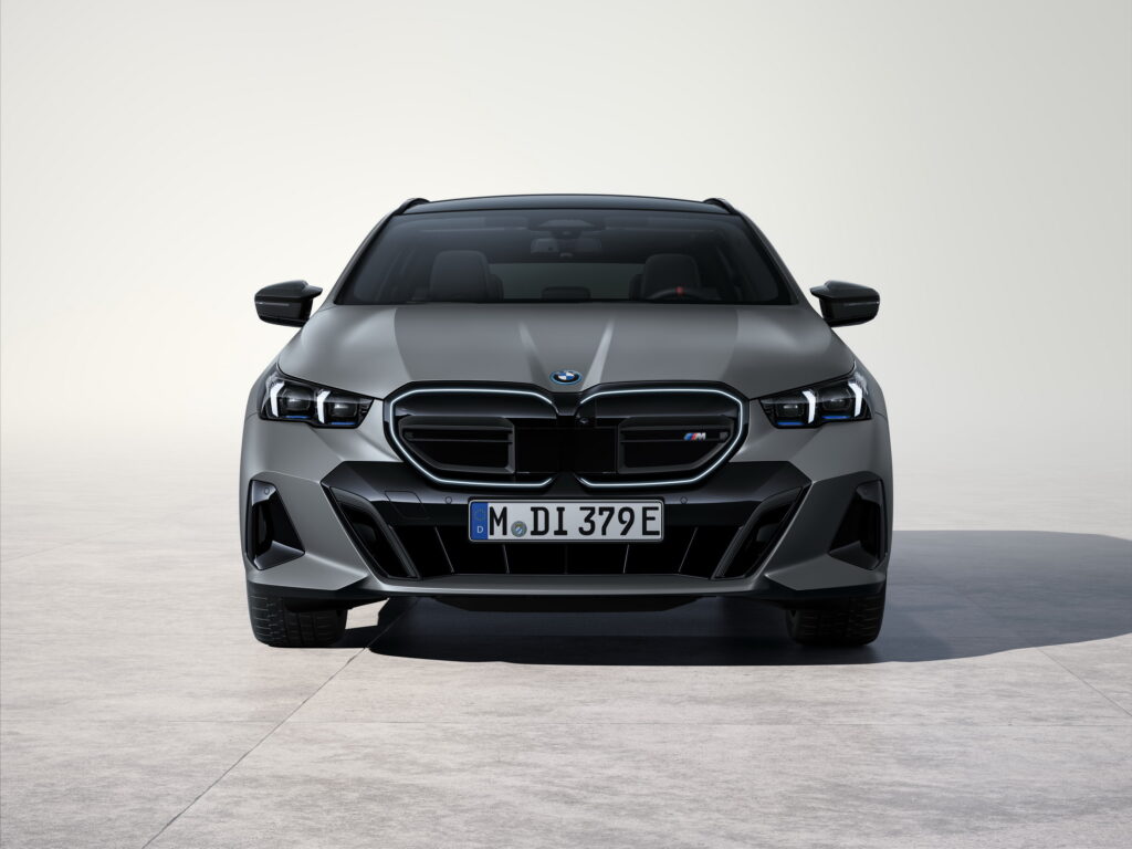 BMW i5 Touring