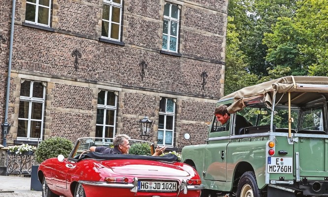 Jaguar E-Type 3.8 Cabrio ve Land Rover 88 Karşılaştırması