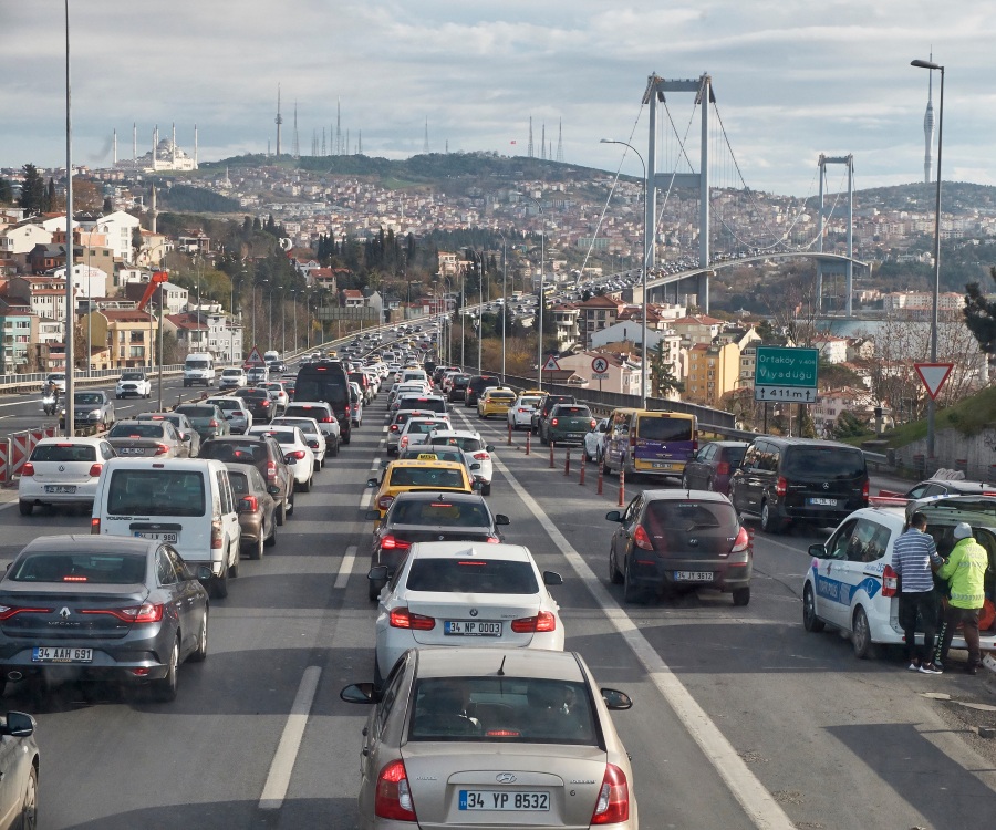 Sıkışık trafikte geçici olarak kapatılabilir