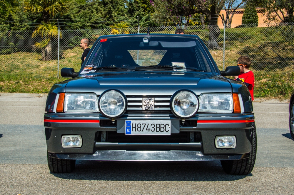 Peugeot 205 T16