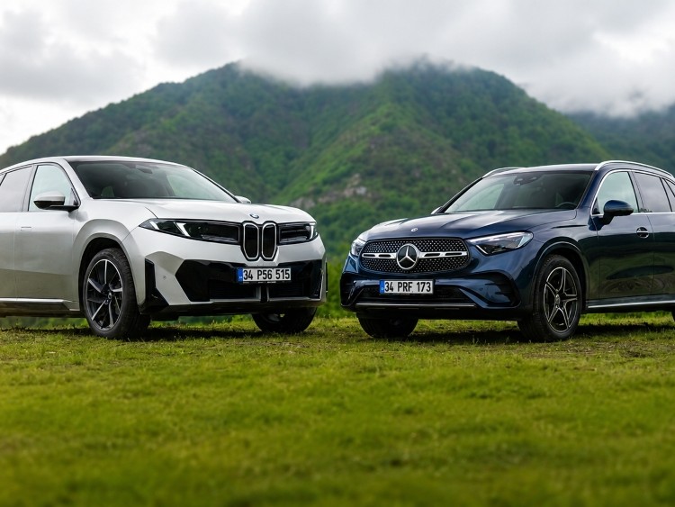 BMW iX3 ve Mercedes-Benz GLC EV Türkiye'de: Ezeli Rekabet Elektrikli SUV Segmentine Taşındı