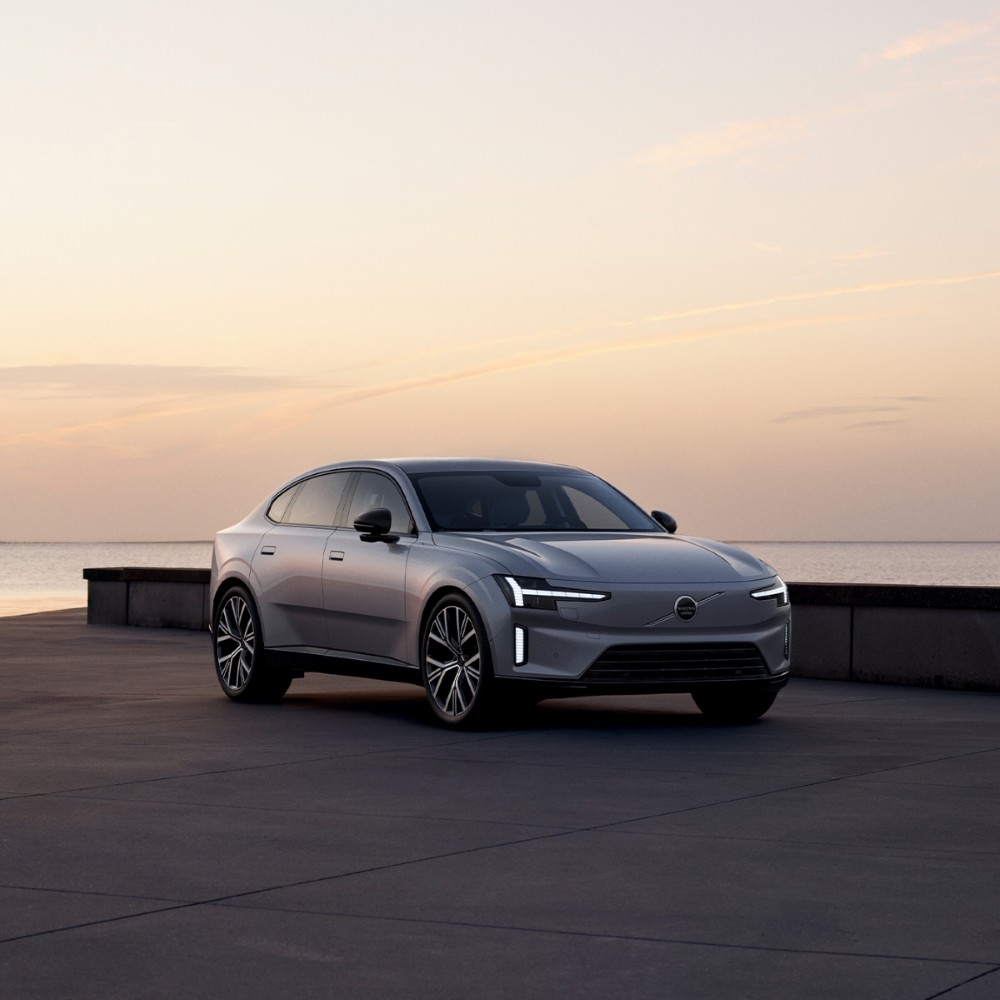 Volvo ES90 Türkiye’de satışa sunuldu: Fiyatı ve teknik özellikleri açıklandı