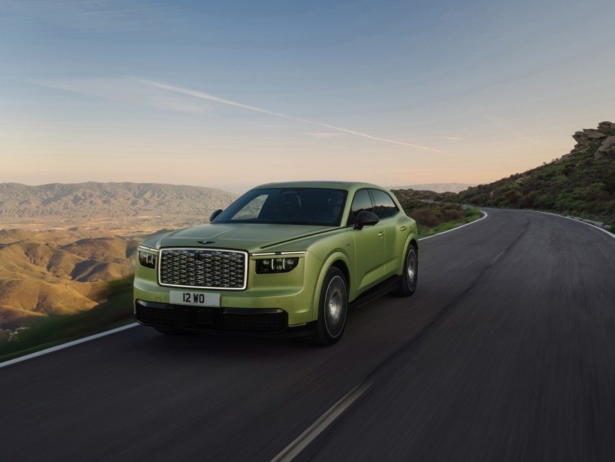 Bentley’den tarihi bir ilk: Tamamen elektrikli yeni Torcal Londra’da tanıtıldı!