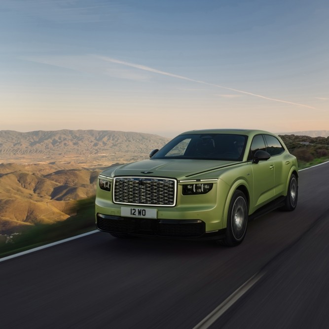 Bentley’den tarihi bir ilk: Tamamen elektrikli yeni Torcal Londra’da tanıtıldı!