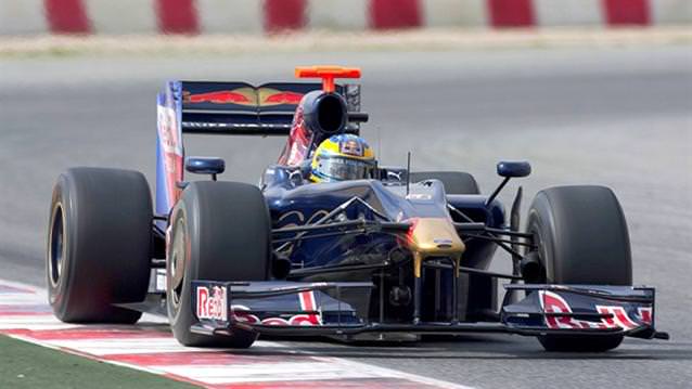 Bourdais Toro Rosso'dan kovuldu