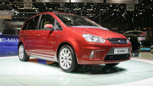 Ford C-Max'te benzinli seçenek