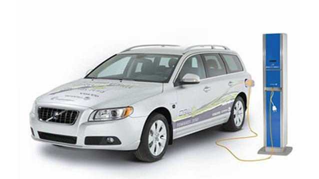 Elektrikli Volvo’ya az kaldı