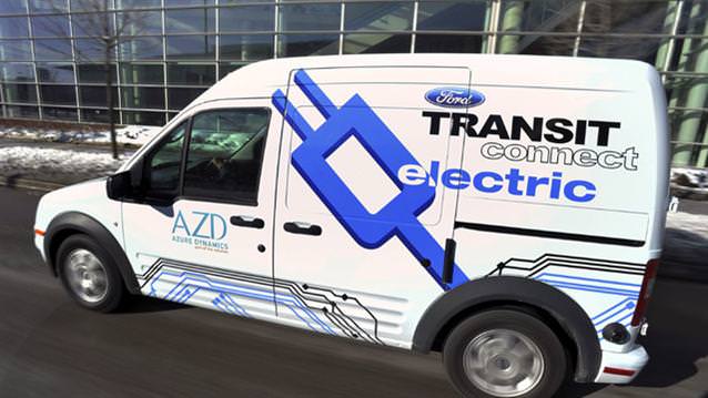 Elektrikli Transit Connect yolda