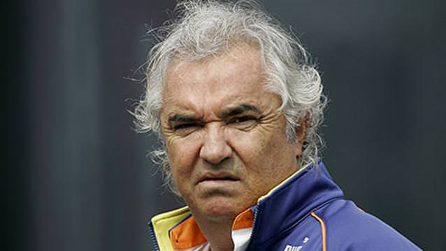 Briatore Schumacher'in kazanacağına inanıyor