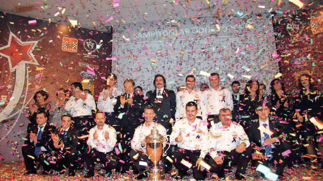 2011 Şampiyonları Kupalarına Kavuştu