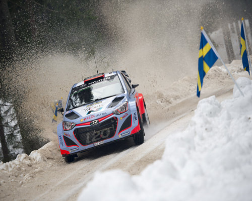 Hyundai i20 WRC İsveç’te Podyuma Çıktı