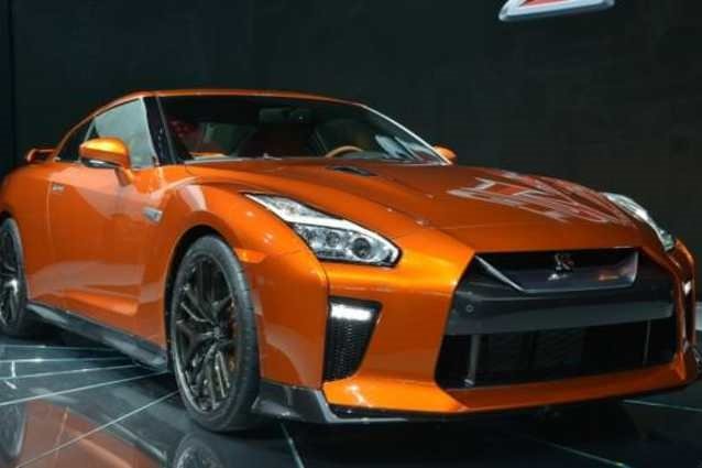 Yenilenen GT-R Sahneye Çıktı