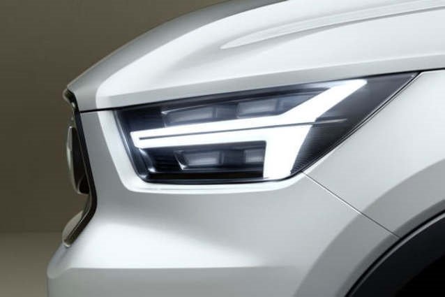 Volvo Yeni V40 ve XC40'ın Tanıtımlarını Bu Ay Yapacak